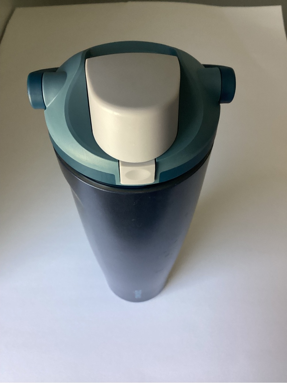 Insulated Travel Water Bottle - Navy with Teal Lid